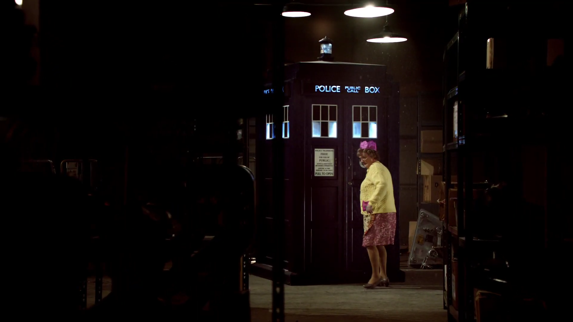 Agnes approaches the TARDIS 2.png