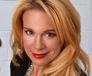 Chase Masterson.jpg