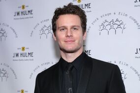 Jonathan Groff.jpg