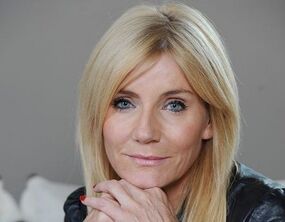 Michelle Collins.jpg