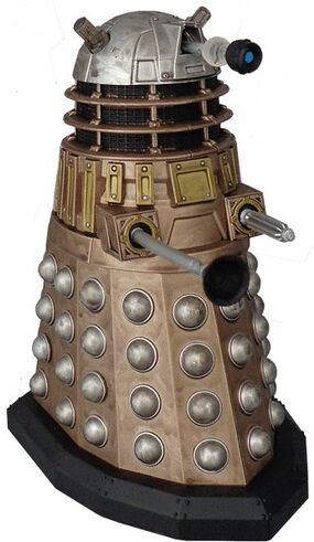 Dalek Scientist B&M.jpg