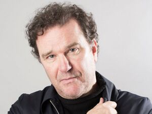 Douglas Hodge.jpg