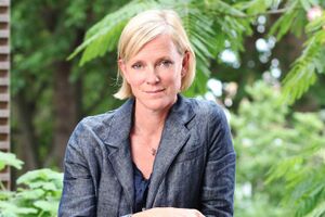 Hermione Norris.jpg