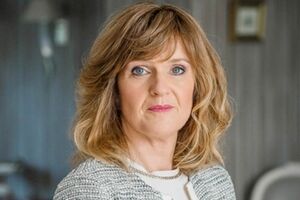 Siobhan Finneran.jpg