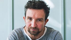 Eddie Marsan.jpg