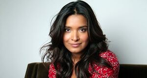 Shelley Conn.jpg