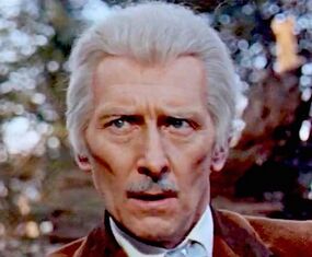 Peter Cushing Doctor.jpg