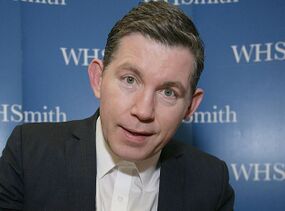 Lee Evans.jpg