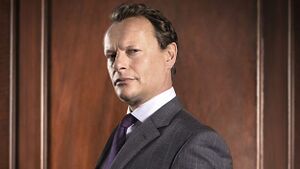 Neil Stuke.jpg