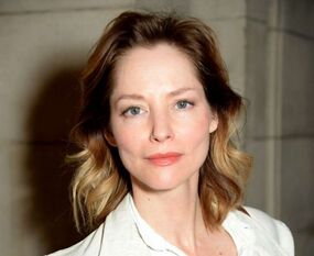 Sienna Guillory2.jpg